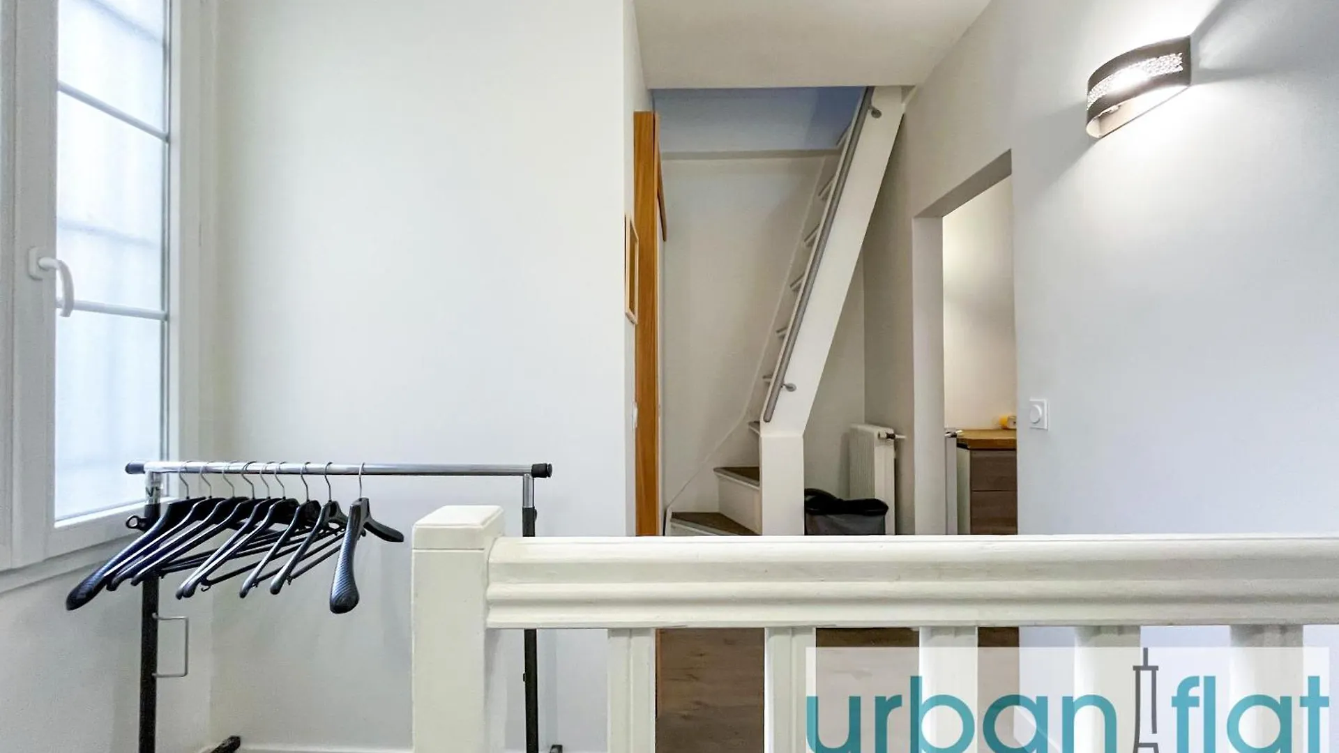 195 - Saint Denis Triplex Apartment Paris 0*,  France